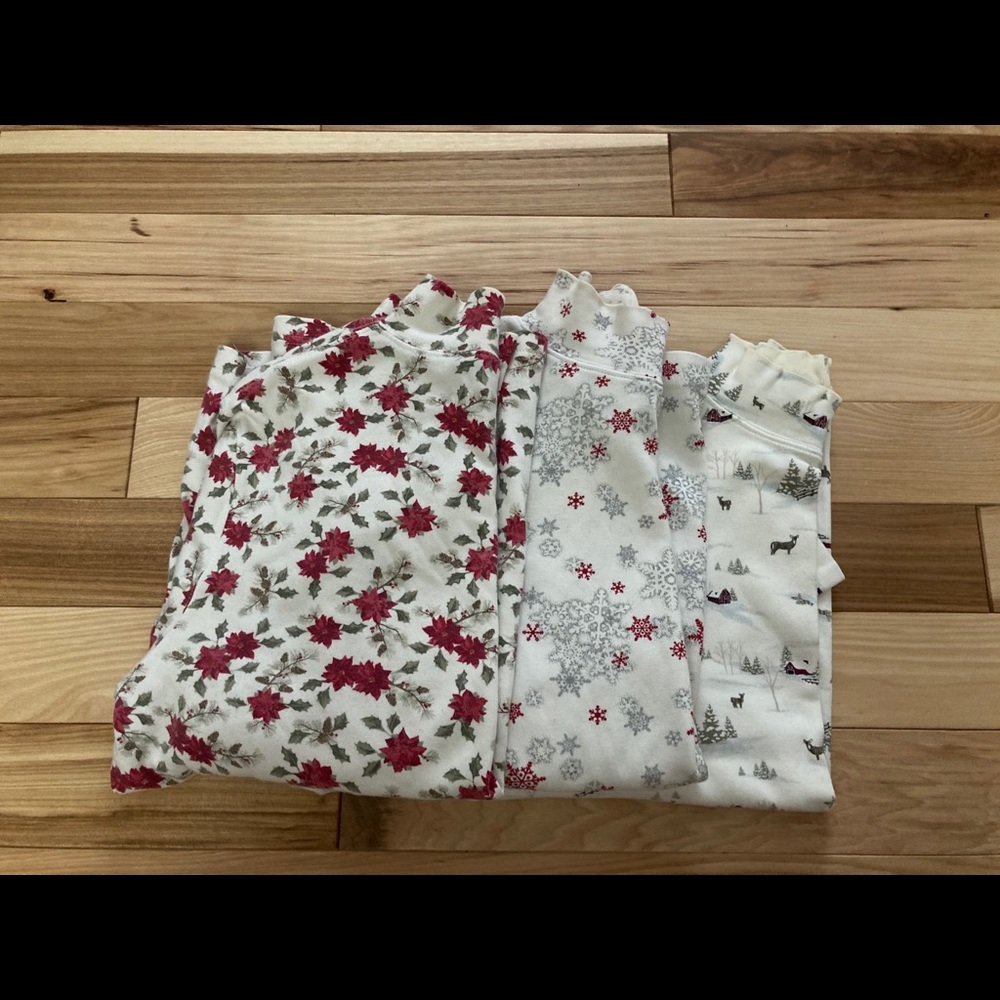 3 Christmas turtlenecks